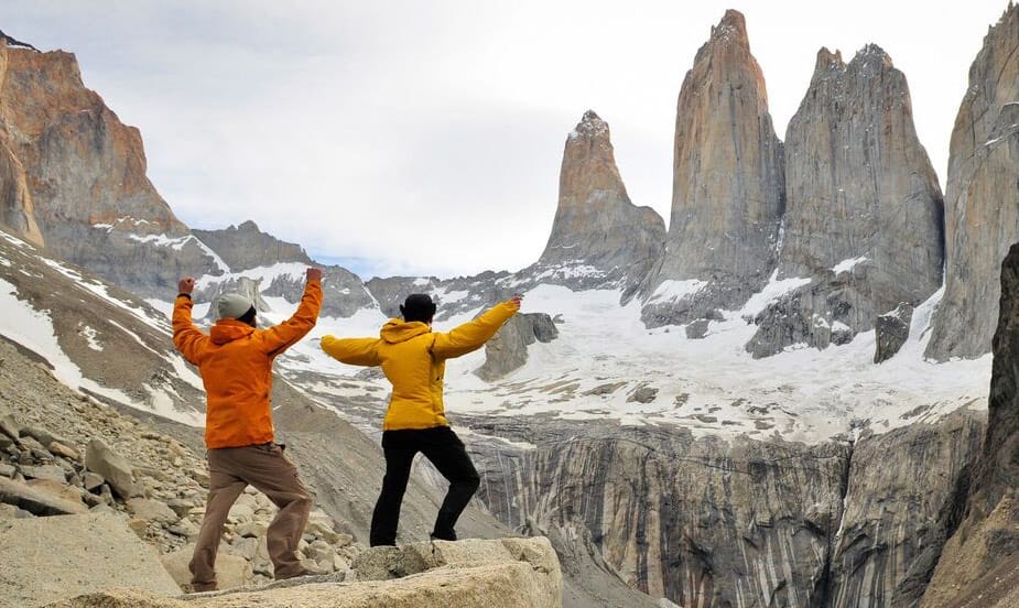 Fullday Trekking Base De Las Torres – Turismo Patagonia Turquesa